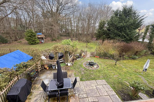 Photo 33- click for photo gallery